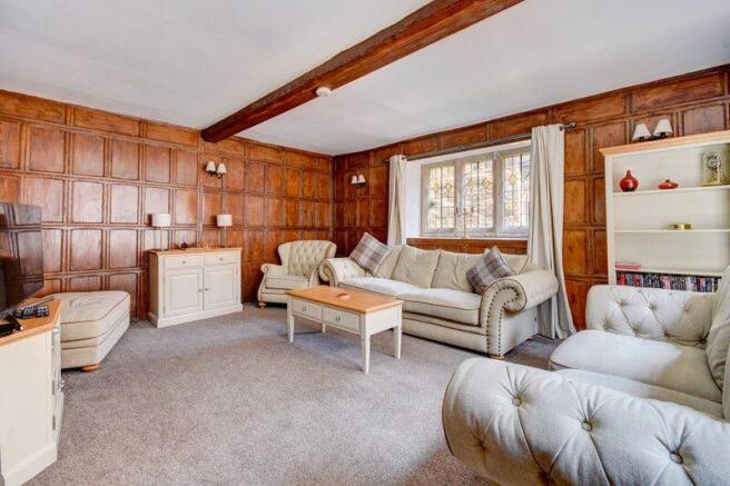 4 bed Semi-Detached for sale Image 4