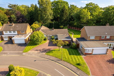 White House Way, Solihull