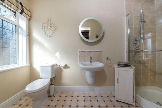En Suite Showe...