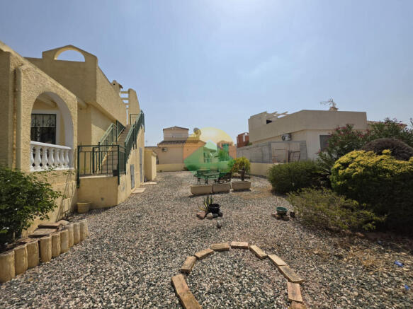 2 Bedroom Detached For sale-ROB452-2