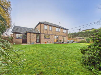 Kingsgate Avenue, Broadstairs CT10