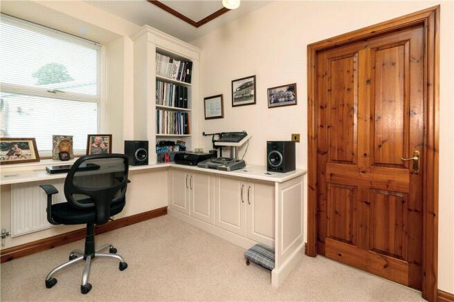 Landing/Office Area