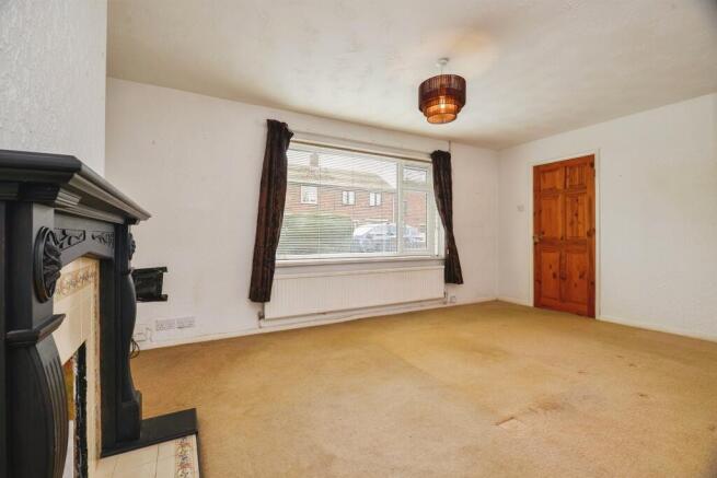 3 bed Terraced for sale Image 6