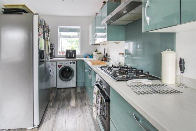 3 bed Semi-Detached for sale Image 8