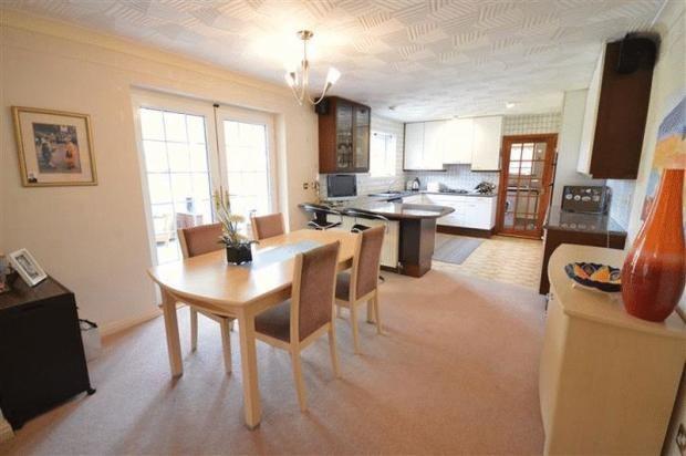 Kitchen / Diner