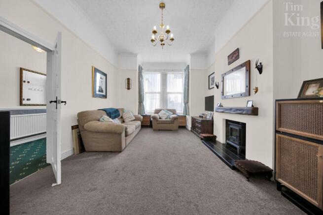 Garfield Road, North Chingford, E4 photo 4