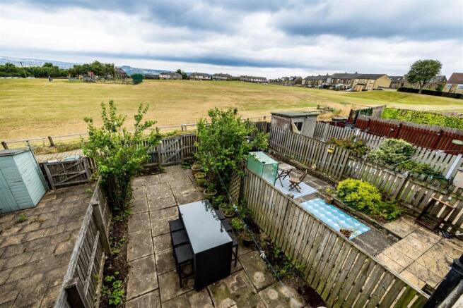 2 bed Terraced for sale Image 9