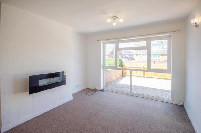 2 bed Semi-Detached Bungalow for sale Image 10