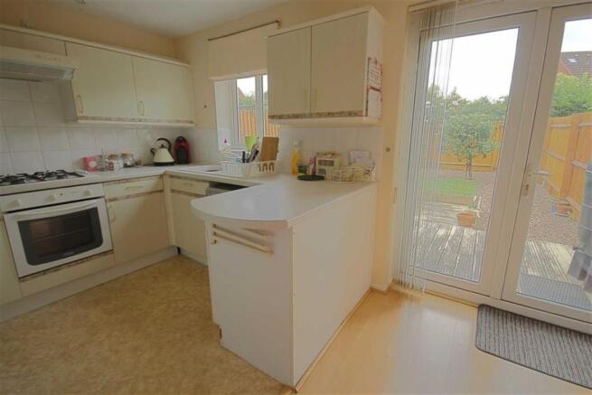 KITCHEN/BREAKFAST ROOM