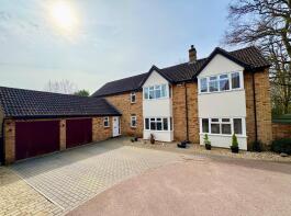 43, Barn Owl Close, Northampton NN4 0UA