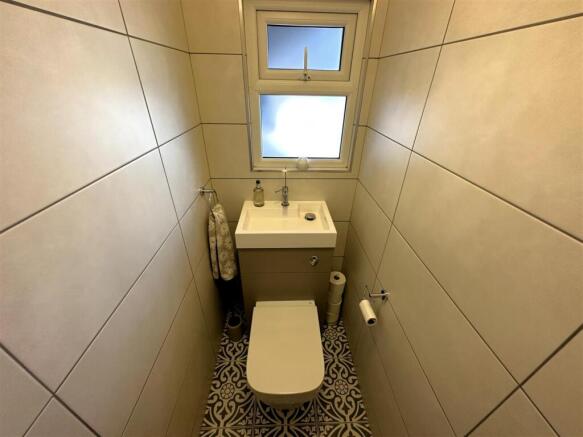 2 bed Detached Bungalow for sale Image 10