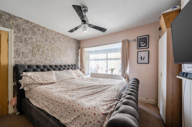 3 bed Terraced for sale Image 6