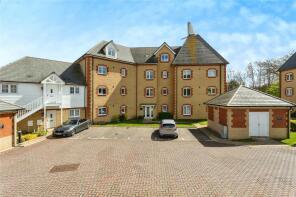 Flat 5, 2, Oakshott Close, Tonbridge TN11 0FH