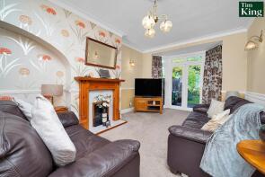 18, Fairlight Avenue, Chingford E4 6PA