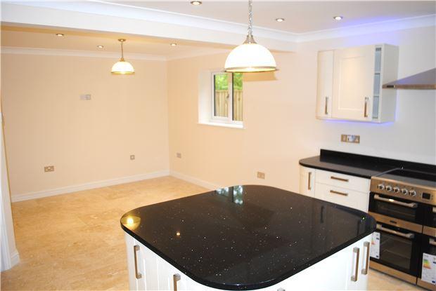 Kitchen dining room