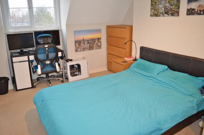 Photo 9
