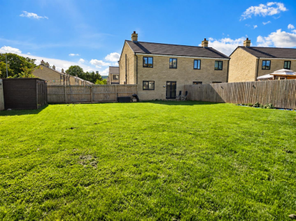 Mill Gardens, Silsden