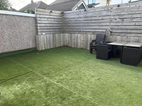 4 bed Detached for sale Image 9