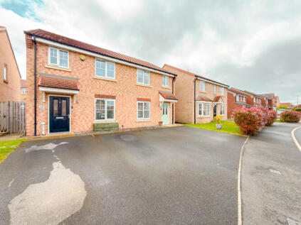 Clover Field Road, Stainton