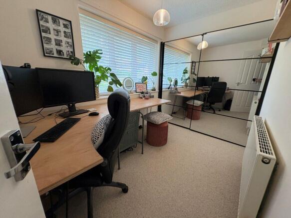 Photo 8