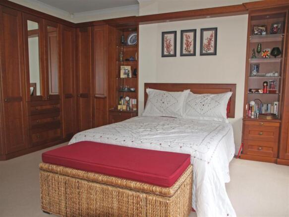 9 Stretton Croft - Bedroom One 2.jpg