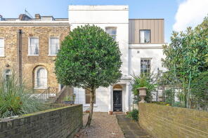 Flat 3, 130, Brixton Road, London SW9 6BA