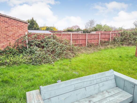 3 bed Semi-Detached for sale Image 9