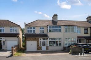 36, Milton Avenue, Hornchurch RM12 4BW