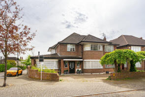 48, Beaufort Road, London W5 3EA