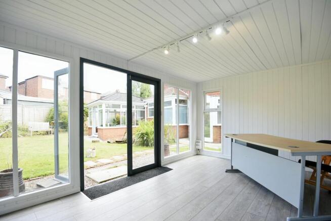 Studio/Summer House