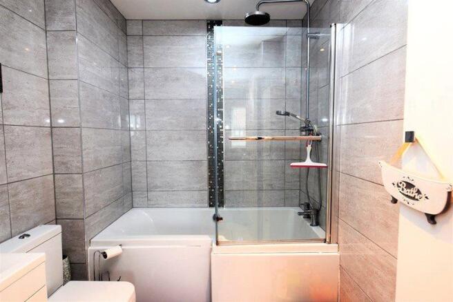 Bathroom / Wc