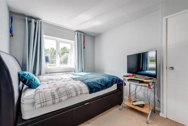 36FarnabyDrive(Interior)(18of25).jpg