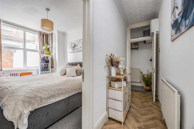 Flat 2, 27, Festing Road, Southsea-Small-PorticoMa