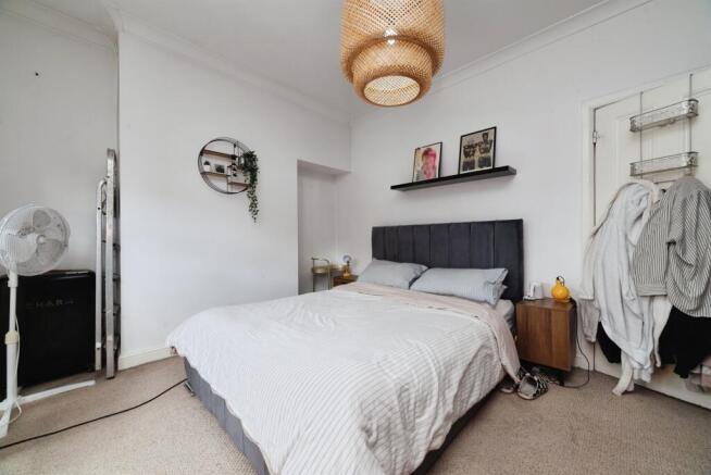 2 bed Terraced for sale Image 10