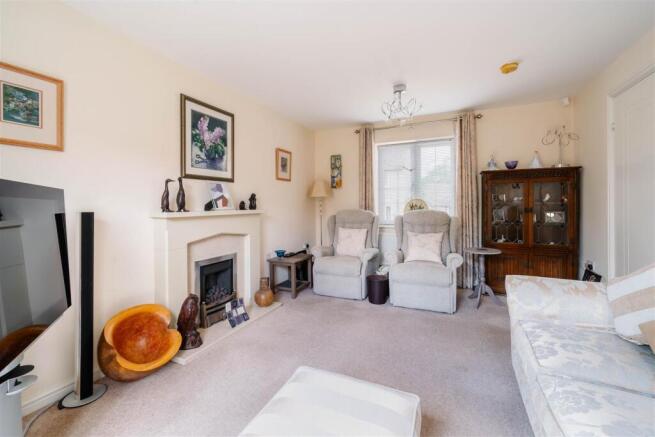 Living Room-3.jpg