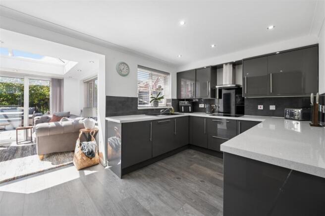 Fisher Street - Kitchen