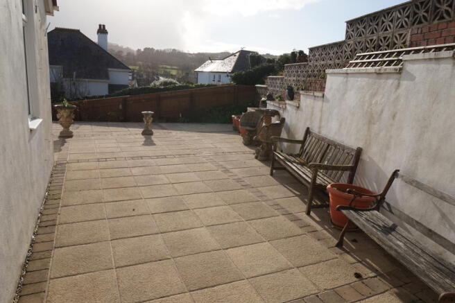 Side patio area.JPG