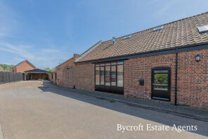 6, Manor Farm Barns, Back Lane, Great Yarmouth NR29 4PE
