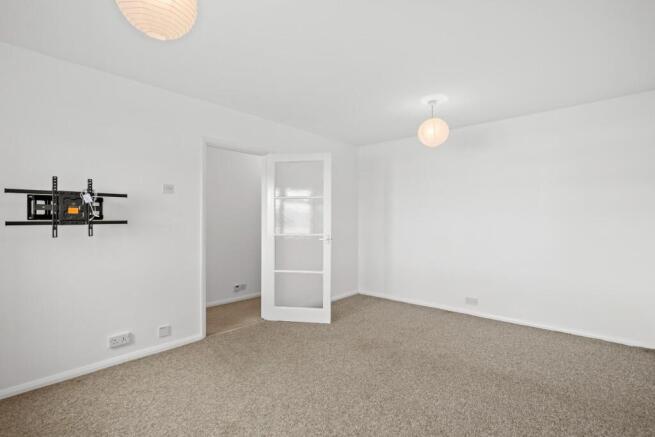 studio room (2).jpg