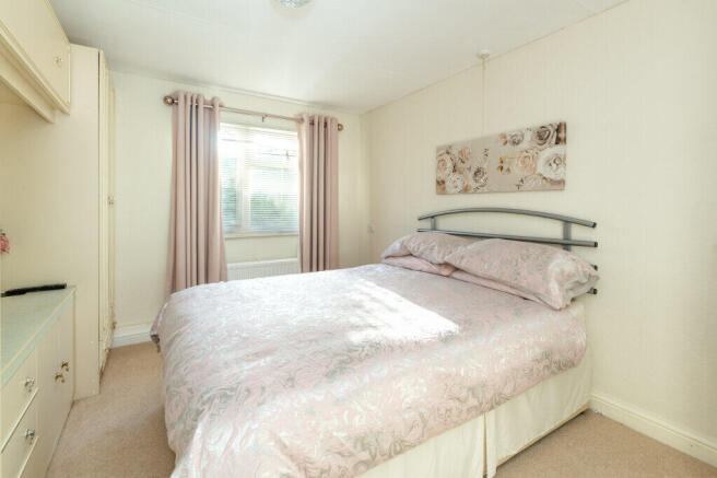 2 bed Detached for sale Image 7