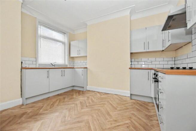 3 bed Terraced for sale Image 4