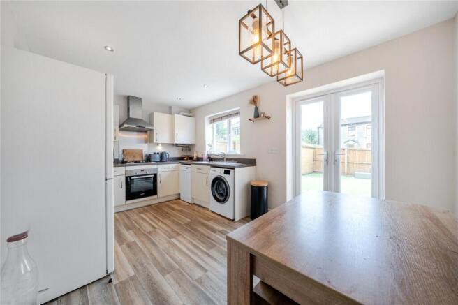 3 bed Semi-Detached for sale Image 7