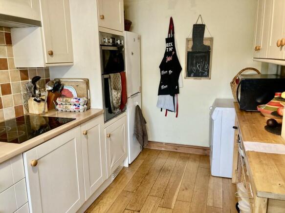 Photo 7