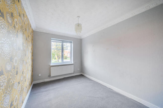 4 bed Detached for sale Image 5