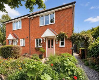 Charlesby Drive, Watchfield, Swindon, Oxfordshire, SN6