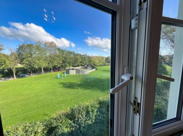 34 De Clare Lodge, Westgate, Cowbridge, Vale of Glamorgan, CF71 7FR photo 4