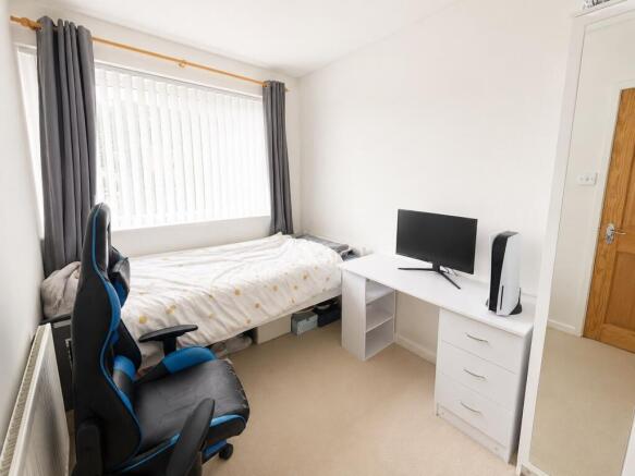 3 bed Semi-Detached for sale Image 10