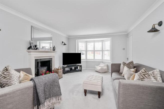 2 Austcliff Drive_7.jpg