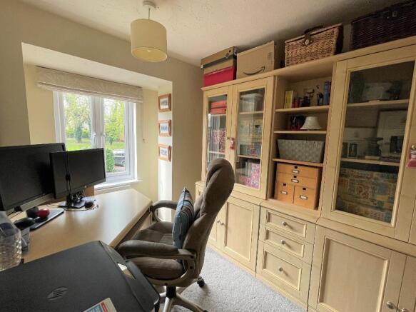 Bedroom 4 / Study
