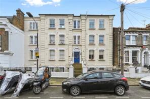 1, 23 Grosvenor Court, Irving Road, London W14 0JU